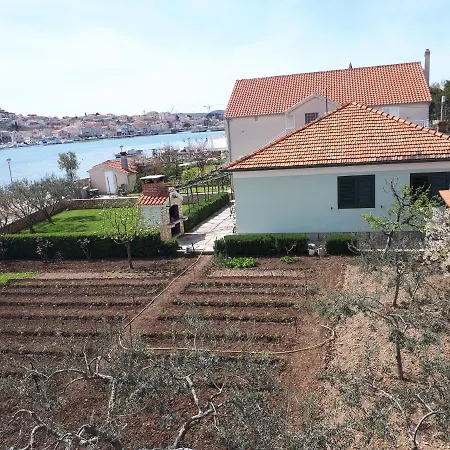 Villa House Petar By Sea